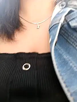 Cristal  04 online show from January 22, 3:29 pm