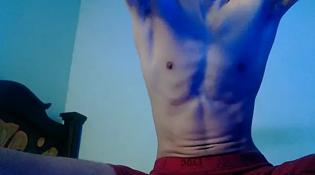 Snapshot of isaaclatino chatting on March 4, 6:47 am isaaclatino online show from March 4, 6:47 am