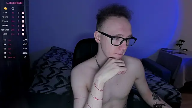 Alex silents online show from December 24, 11:06 am