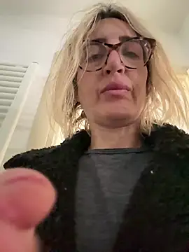 casalinga88 online show from March 22, 11:11 am