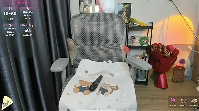 Berrysweet 68 online show from February 28, 9:47 am