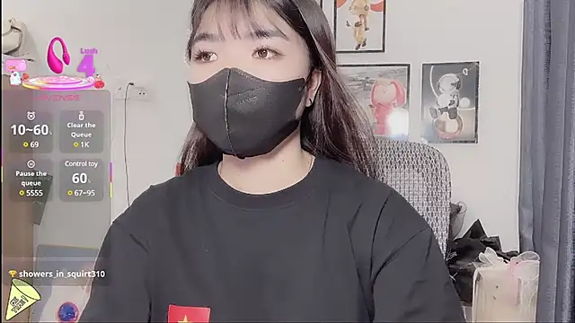 Berrysweet 68 online show from March 15, 1:18 pm