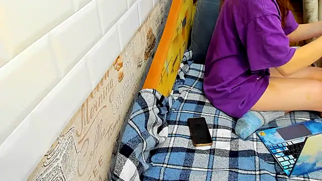 Snapshot of Adela_Vetta chatting on February 13, 4:17 pm Adela Vetta online show from February 13, 4:17 pm