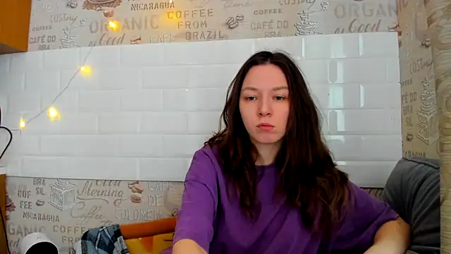 Snapshot of Adela_Vetta chatting on February 14, 11:10 am Adela Vetta online show from February 14, 11:10 am