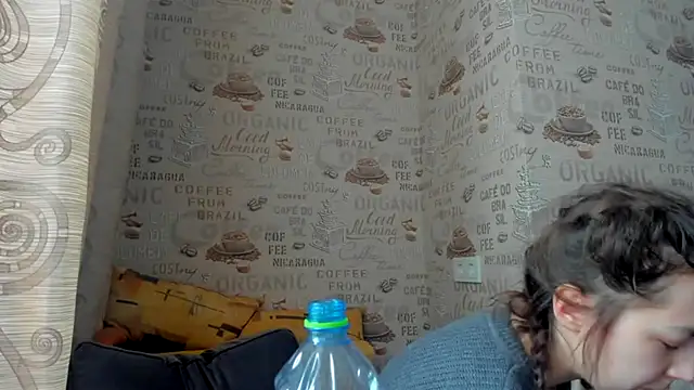 Snapshot of Adela_Vetta chatting on February 20, 12:47 pm Adela Vetta online show from February 20, 12:47 pm