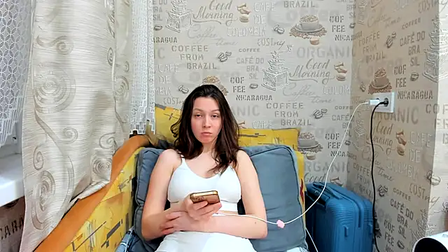 Snapshot of Adela_Vetta chatting on February 24, 4:47 pm Adela Vetta online show from February 24, 4:47 pm