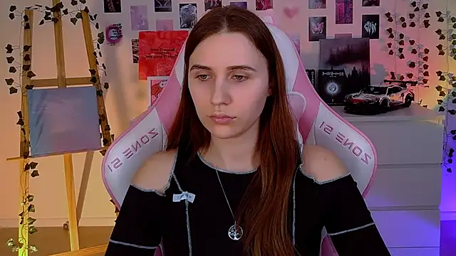 AliceCharmy online show from February 13, 4:50 pm