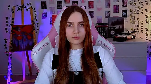 AliceCharmy online show from March 7, 6:33 pm