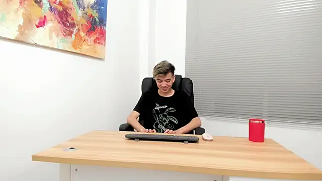 bunny maxi online show from February 7, 12:28 pm