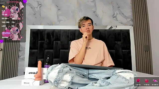 bunny maxi online show from March 7, 12:34 pm