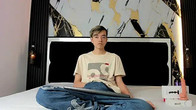 bunny maxi online show from March 8, 12:41 pm