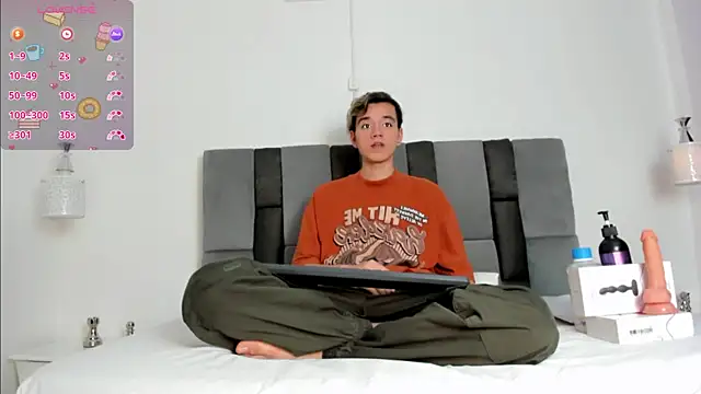 bunny maxi online show from March 19, 6:44 pm