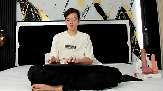 bunny maxi online show from November 19, 12:27 pm