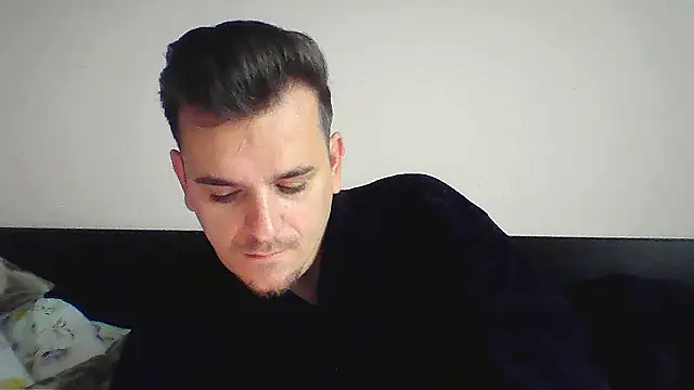 Huge cock22cm online show from October 27, 6:06 am