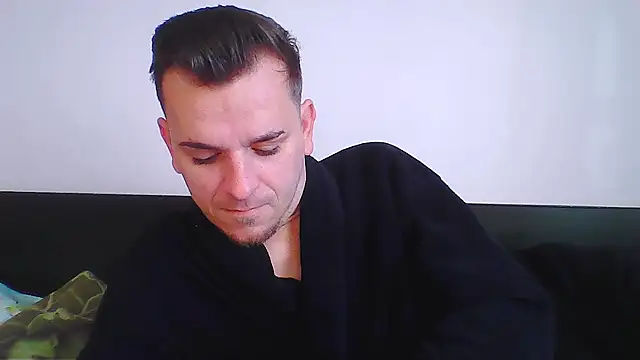 Huge cock22cm online show from November 15, 6:22 am