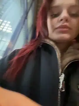 littlebitchess online show from December 1, 7:08 pm