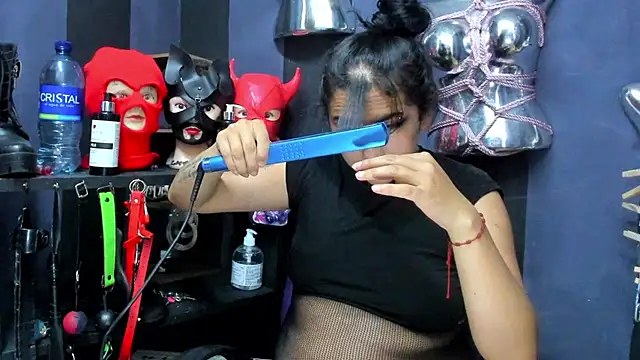 LucyStrike  online show from March 5, 12:27 am