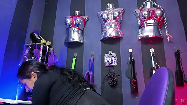 LucyStrike  online show from September 25, 10:57 pm