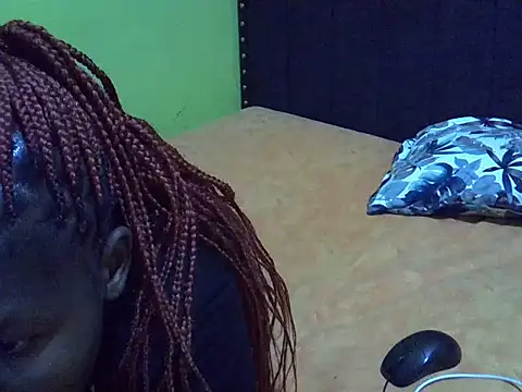 tasha-ashah online show from September 18, 4:53 pm