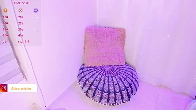 Alice winter  online show from December 12, 11:25 pm