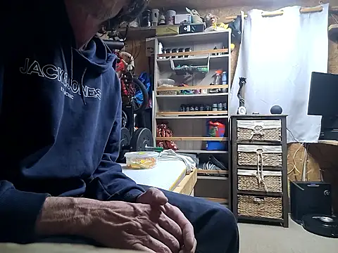 Snapshot of daiwantu chatting on October 2, 11:45 pm daiwantu online show from October 2, 11:45 pm