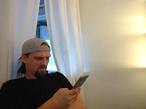 VitaminmanFL online show from December 21, 4:30 am