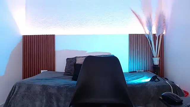 Snapshot of Dakotagloss chatting on January 28, 12:26 am Dakotagloss online show from January 28, 12:26 am