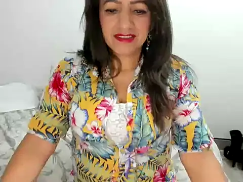 Snapshot of MonicaGarcia_ chatting on March 1, 9:18 am MonicaGarcia online show from March 1, 9:18 am