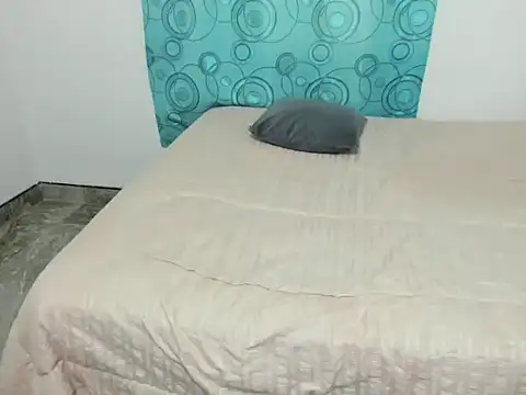 Snapshot of MonicaGarcia_ chatting on November 25, 9:42 am MonicaGarcia online show from November 25, 9:42 am