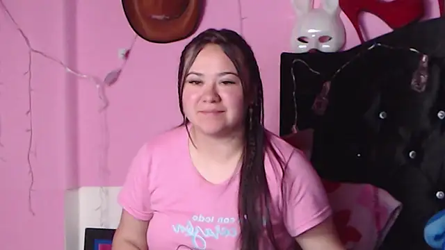 NikkiRous  online show from January 20, 4:55 pm