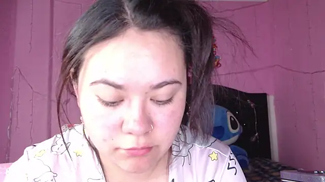 NikkiRous  online show from February 14, 3:05 pm