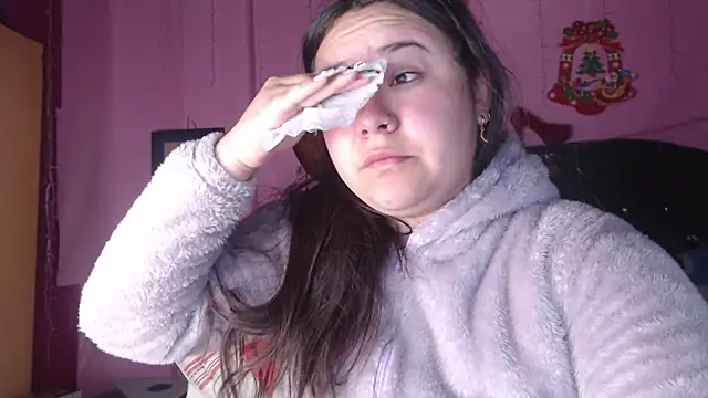 NikkiRous  online show from September 12, 10:37 am