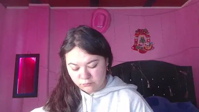 NikkiRous  online show from October 4, 12:47 pm