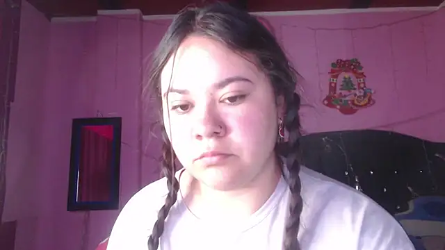 NikkiRous  online show from October 10, 10:47 am