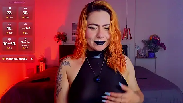 Snapshot of Dulce_charlottee chatting on October 8, 7:44 pm Dulce charlottee online show from October 8, 7:44 pm