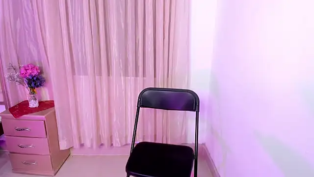 vale kross online show from September 27, 2:00 pm