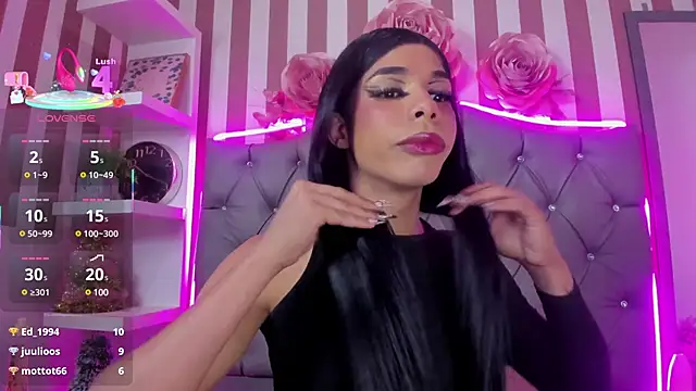 Giorgina Parado online show from March 10, 7:32 am