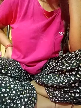 Snapshot of Im_Cute chatting on December 25, 9:54 pm Im Cute online show from December 25, 9:54 pm