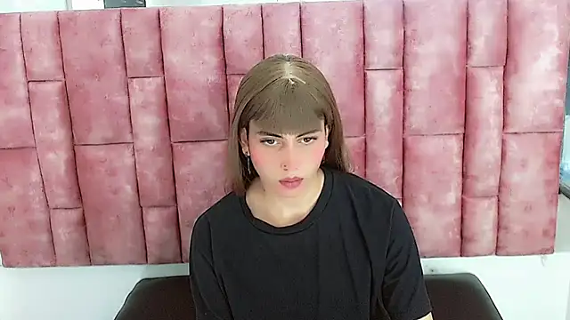 Daniela Pink  online show from January 6, 11:42 pm