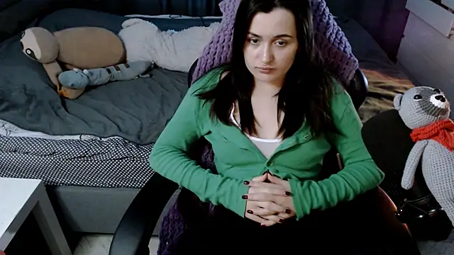 KiraYammy online show from January 17, 1:36 am