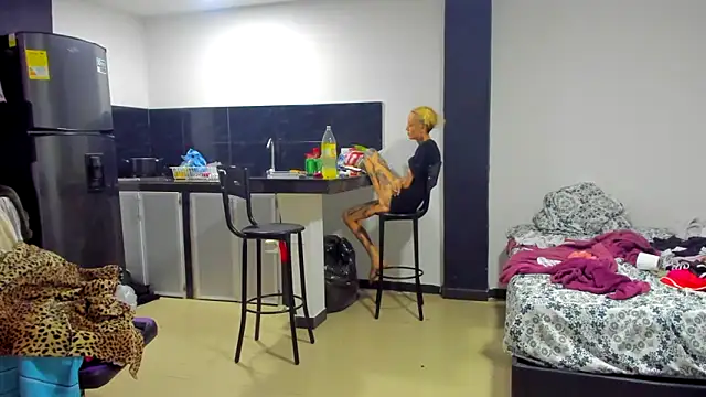 barbara anal squirt  online show from March 13, 12:02 pm