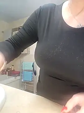 aubade246 online show from February 5, 8:00 am