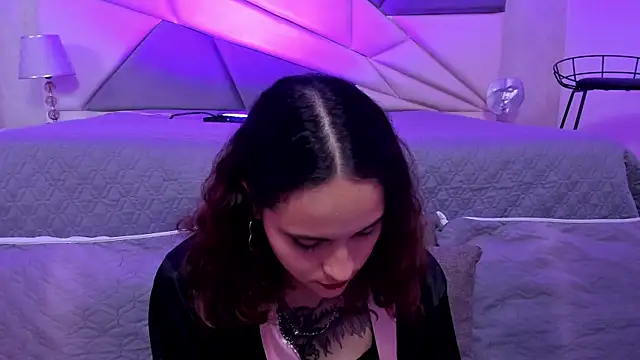 Snapshot of AnnyThompson_ chatting on January 9, 8:44 pm AnnyThompson online show from January 9, 8:44 pm