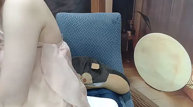 Snapshot of KaleAnisa chatting on March 8, 1:28 am KaleAnisa online show from March 8, 1:28 am