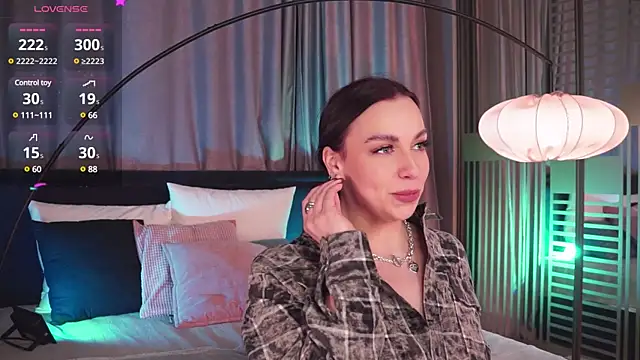 LunaNight online show from January 26, 3:06 am