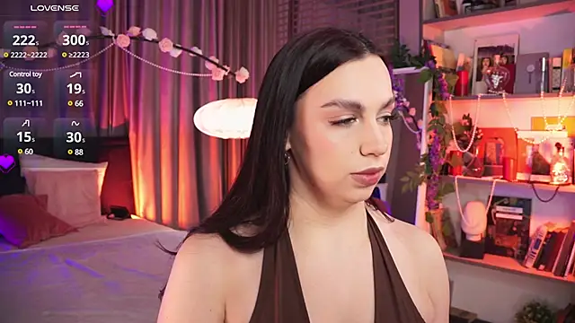 LunaNight online show from February 17, 8:15 pm