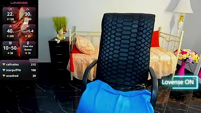 Julia Dean online show from January 9, 6:57 pm