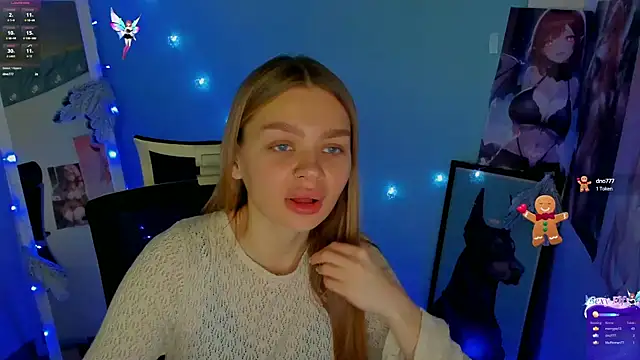 Molly sweetie online show from December 16, 10:18 am