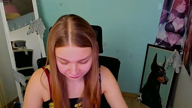 Molly sweetie online show from December 28, 7:11 am