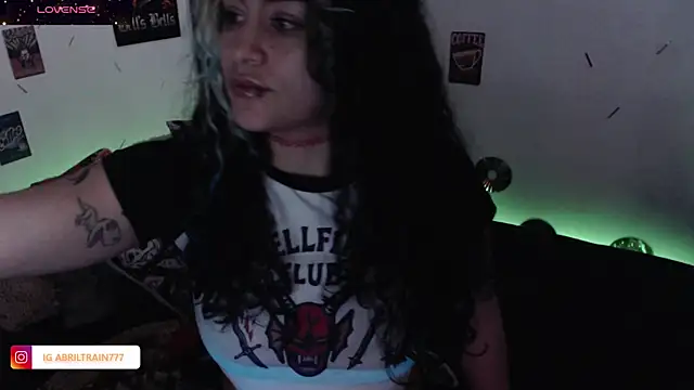 Snapshot of abril666 chatting on November 13, 3:55 pm abril666 online show from November 13, 3:55 pm